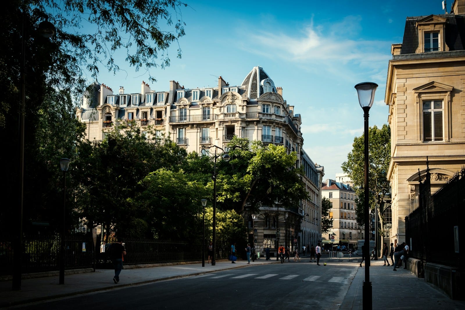 Paris : les arrondissements où les prix immobiliers ont le plus chuté en 2024